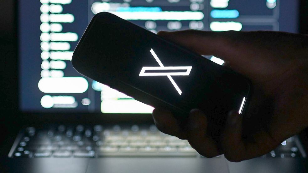 Die Internetplattform X ist gestört. (Symbolbild) Foto: Jennifer Brückner/dpa