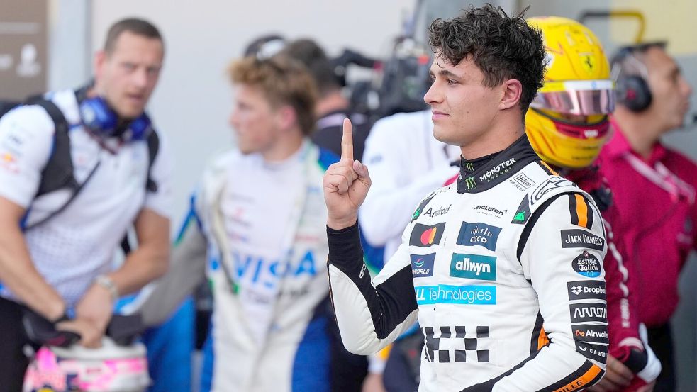 In einem engen Finale setzte sich Norris durch. Foto: Manu Fernandez/AP/dpa
