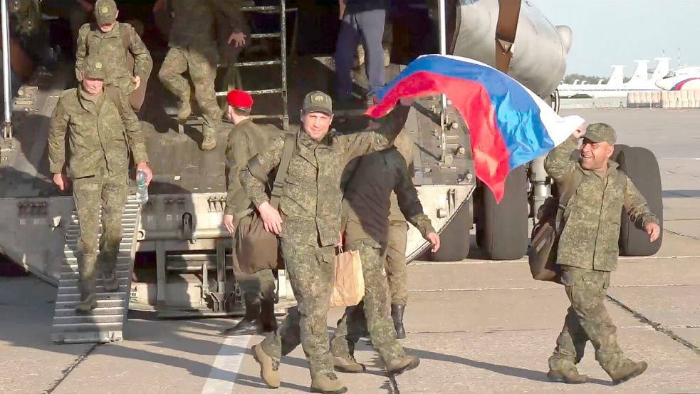 Russland und die Ukraine haben jeweils 1.000 Gefangene freigelassen. Foto: Uncredited/Rusian Defense Ministry Press Service/AP/dpa