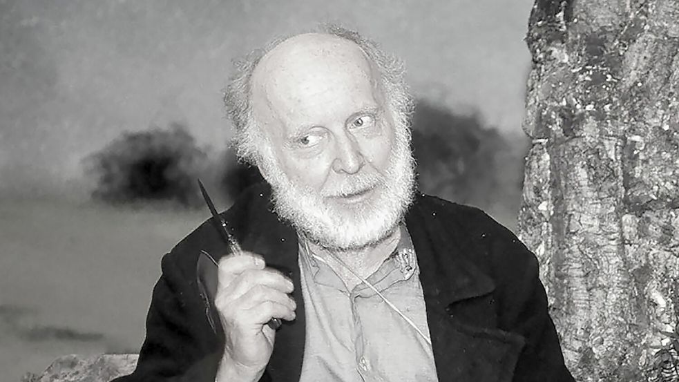 Karl-Ulrich Meves als Olle Krull in dem Theaterstück „Tippelbrüder“. Foto: United Archives/Kpa/dpa