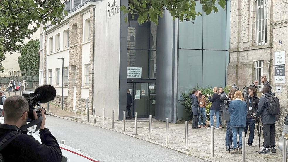Der Prozess um den massenhaften Missbrauch junger Patienten durch einen Klinikarzt hat in Frankreich für Erschütterung gesorgt. Foto: Michael Evers/dpa