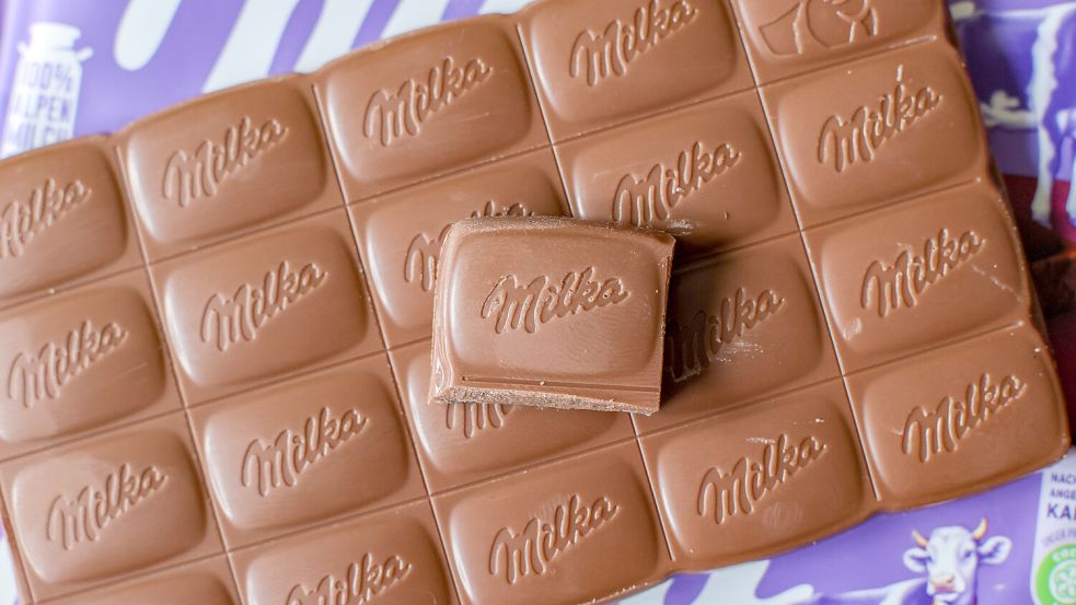 Erst kürzlich hatte Mondelez den Inhalt seiner klassischen Milka-Tafeln verringert. Foto: dpa/Jan Woitas