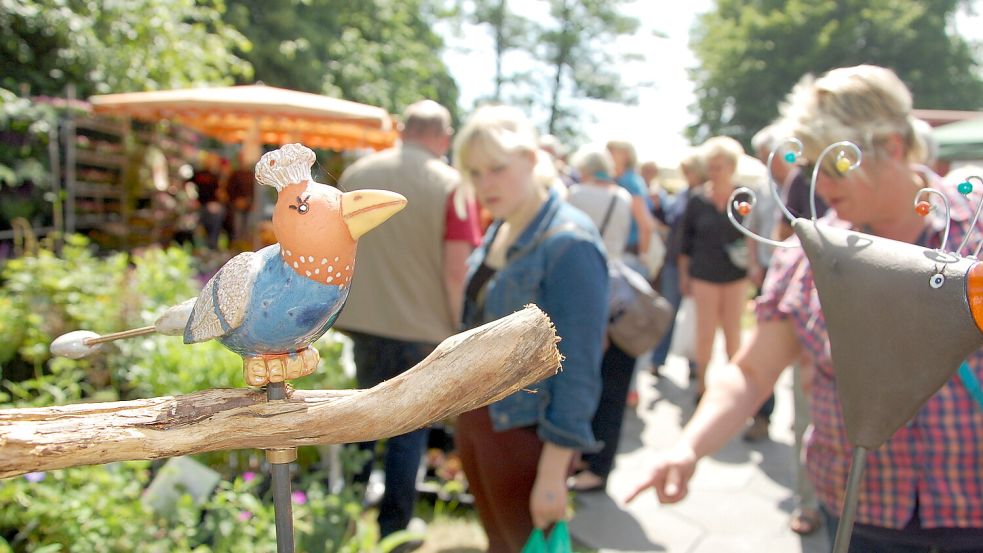 In Stickhausen beim Burggarten kommen Gartenfreunde auf ihre Kosten – und nicht nur die. Foto: Archiv
