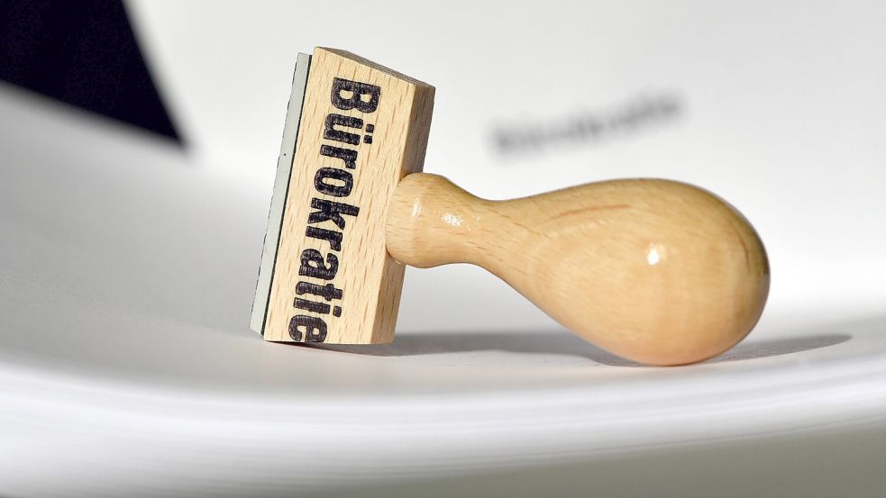 Laut Duygu Brandstetter, die Beamten produktives Arbeiten beibringt, sind Unternehmen oft bürokratischer als jede Behörde. Foto: dpa/Ralf Hirschberger