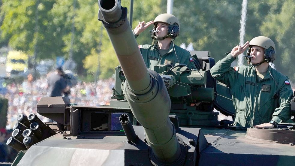 Die polnische Armee hat mehr Soldatinnen und Soldaten als die Bundeswehr. (Archivbild) Foto: Czarek Sokolowski/AP/dpa