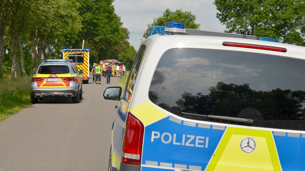Bei einem Bahnunfall, der sich am Sonntagmorgen in Steenfelde, Gemeinde Westoverledingen, ereignete, wurde eine Person tödlich verletzt. Foto: Astrid Fertig