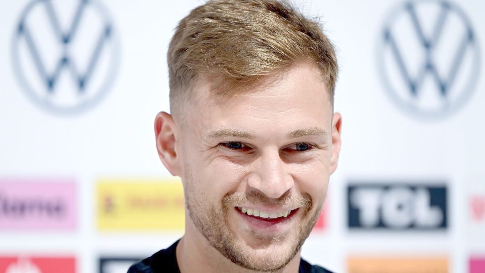 Joshua Kimmich spricht über sein 100. Länderspiel. Foto: Federico Gambarini/dpa