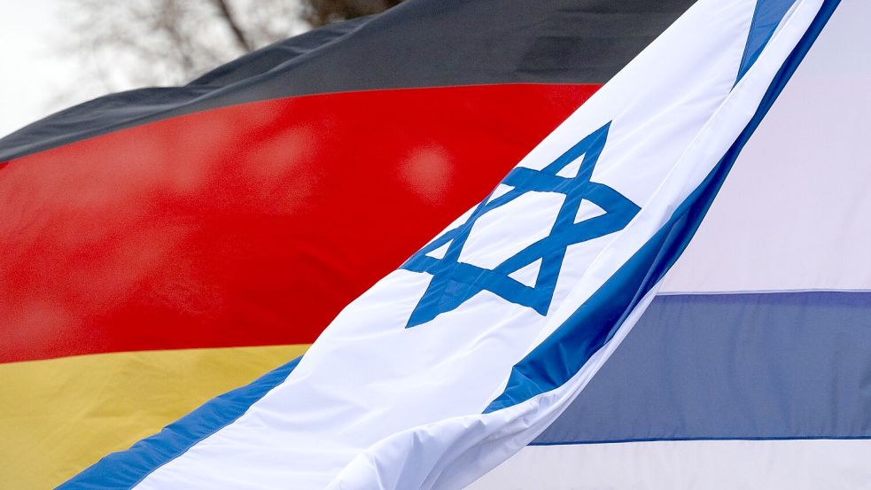 In den vergangenen knapp 20 Monaten genehmigte die Bundesregierung Rüstungsexporte für fast eine halbe Milliarde Euro an Israel. (Archivbild) Foto: Robert Michael/dpa
