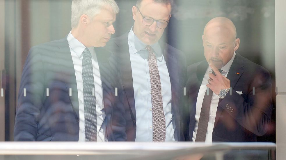 Die Führung der Unions-Fraktion hat sich mit Außenminister Wadephul auf eine gemeinsame Linie verständigt, was Israel angeht. Foto: Michael Kappeler/dpa