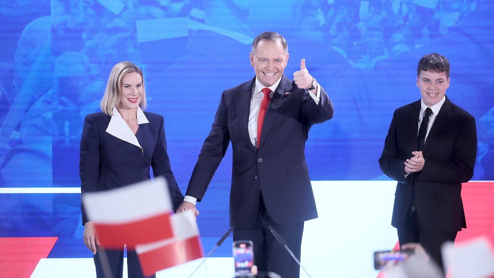 Der neue Präsident Karol Nawrocki will ab seinem ersten Amtstag gegen Deutschland „kämpfen“ und sieht die Tusk-Regierung als „Macht des Bösen“. Foto: Leszek Szymanski/dpa/PAP