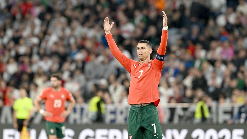 Ronaldo erzielt einen Treffer gegen das deutsche Team. Foto: Federico Gambarini/dpa