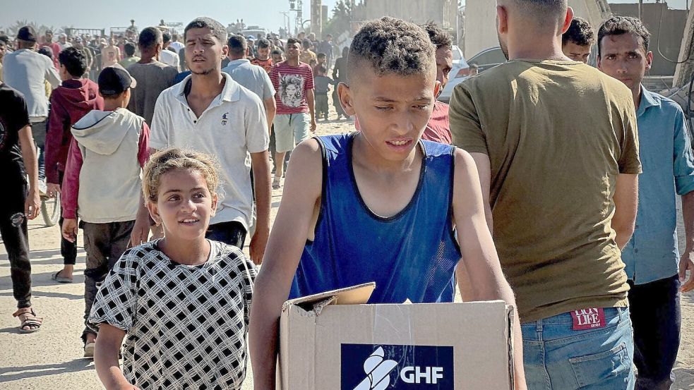 Die von Israel und den USA geförderte Stiftung GHF umgeht die Vereinten Nationen bei der Verteilung von humanitärer Hilfe. Foto: Moaz Abu Taha/APA Images via ZUMA Press Wire/dpa