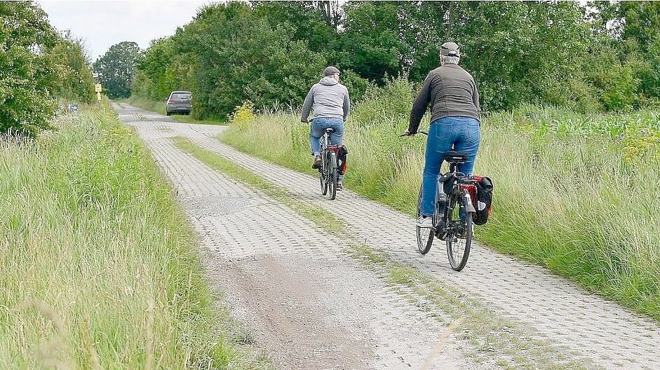 Die Krummhörner Wirtschaftswege sind vielerorts ausbaufähig. Archivfoto: Wagenaar