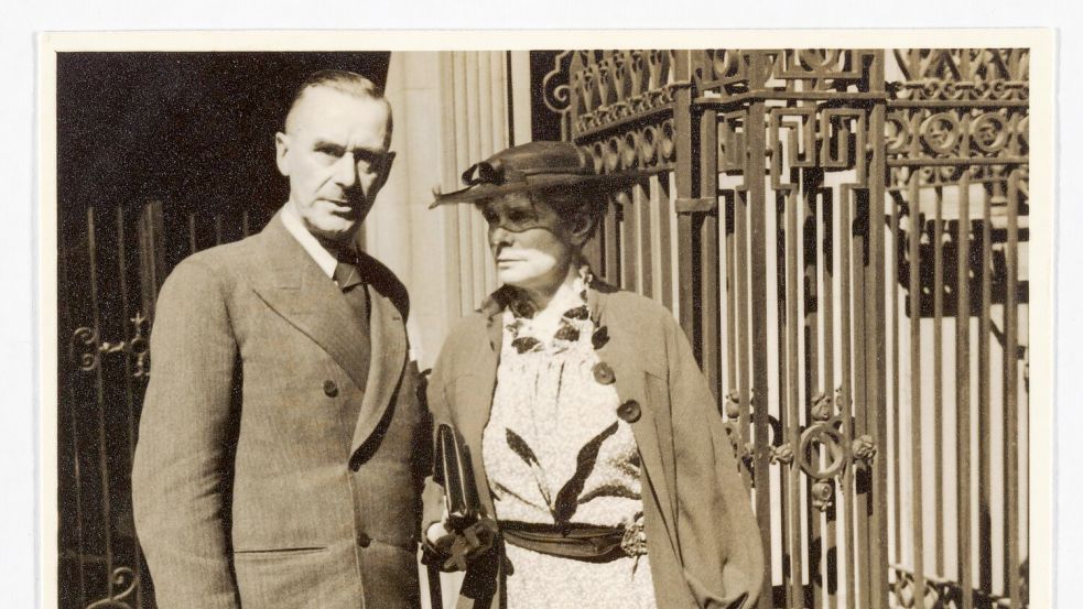 Thomas und Katja Mann in New York. (Archivbild) Foto: ---/ETH-Bibliothek Zürich, Thomas-Mann-Archiv/dpa