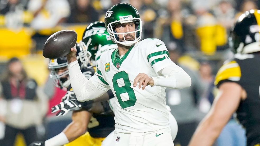 Trägt zukünftig das Gelb und Schwarz der Pittsburgh Steelers: Quarterback Aaron Rodgers. Foto: Matt Freed/AP/dpa