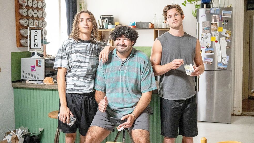 Neue Helden: Die RTL+-Comedyserie „Softies“. Foto: Christoph Assmann/RTL/dpa