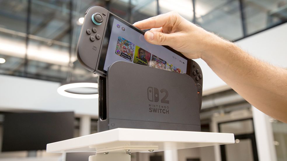 Nintendo Switch 2 Station mit Konsole Foto: dpa/Christin Klose