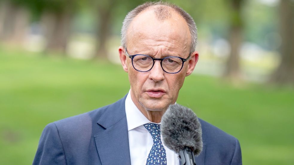 Im Zollstreit und der Ukraine-Diplomatie gab es während des Treffens von Merz und Trump keine entscheidenden Fortschritte. Foto: Michael Kappeler/dpa