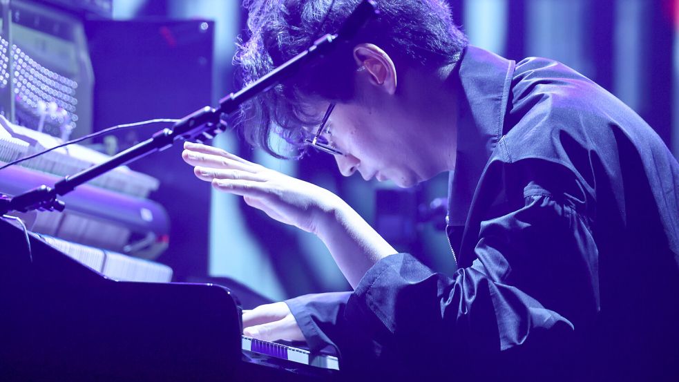 Star der Klassik-Influencer: Pianist Tony Ann spielt in Bayern Foto: Daniel Löb/dpa