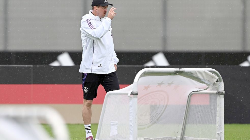 Julian Nagelsmann beim Abschlusstraining. Foto: Federico Gambarini/dpa