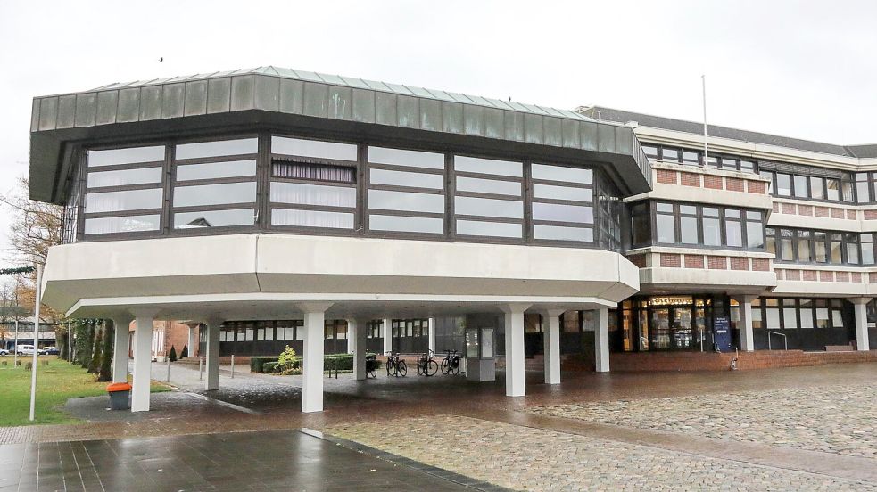 Das Auricher Rathaus. Foto: Romuald Banik