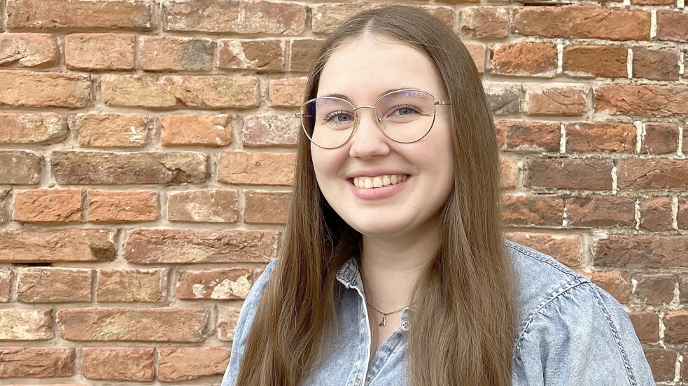 Moderatorin Lisa Bensch mit ihrer Morningshow: Wer morgens Radio Nordseewelle einschaltet, bekommt nicht nur die wichtigsten Nachrichten und aktuelle Musik, sondern auch eine große Portion gute Laune.