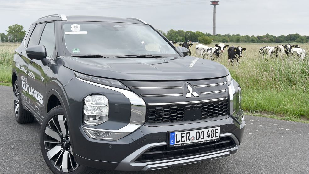 Für den neuen Outlander orientierten sich die Designer weitgehend an der Optik des "Engelberg Tourer". Der Prototyp war 2019 auf dem Genfer Autosalon vorgestellt worden. Foto: Prins