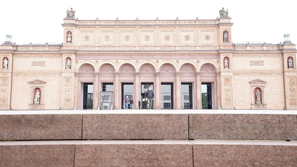 Wie riecht es eigentlich in der Kunsthalle? In der neuen Hörführung von „Bei Anruf Kultur“ werden auch Fragen wie diese beantwortet. Foto: Marcus Brandt/dpa