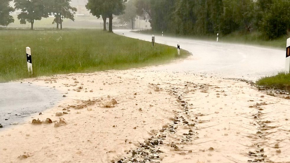In manchen Regionen Deutschlands gab es starken Regen und Sturmböen. Foto: André März/NEWS5/dpa