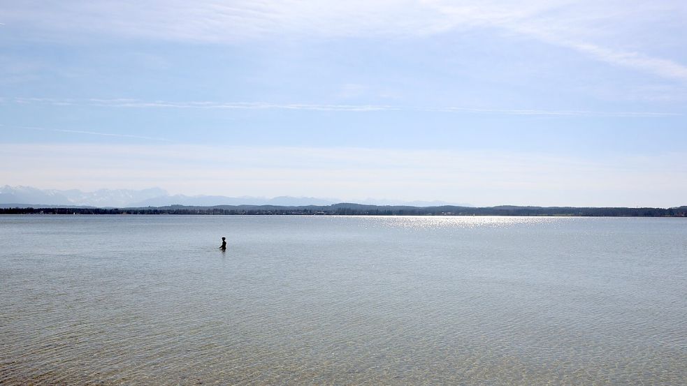 Blick auf den Starnberger See. (Archivbild) Foto: Karl-Josef Hildenbrand/dpa
