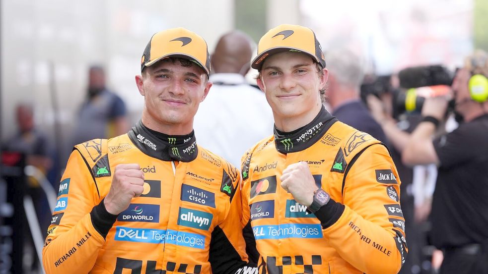 Oscar Piastri (rechts) und Lando Norris führen weiter in der Gesamtwertung. Foto: Bradley Collyer/PA Wire/dpa
