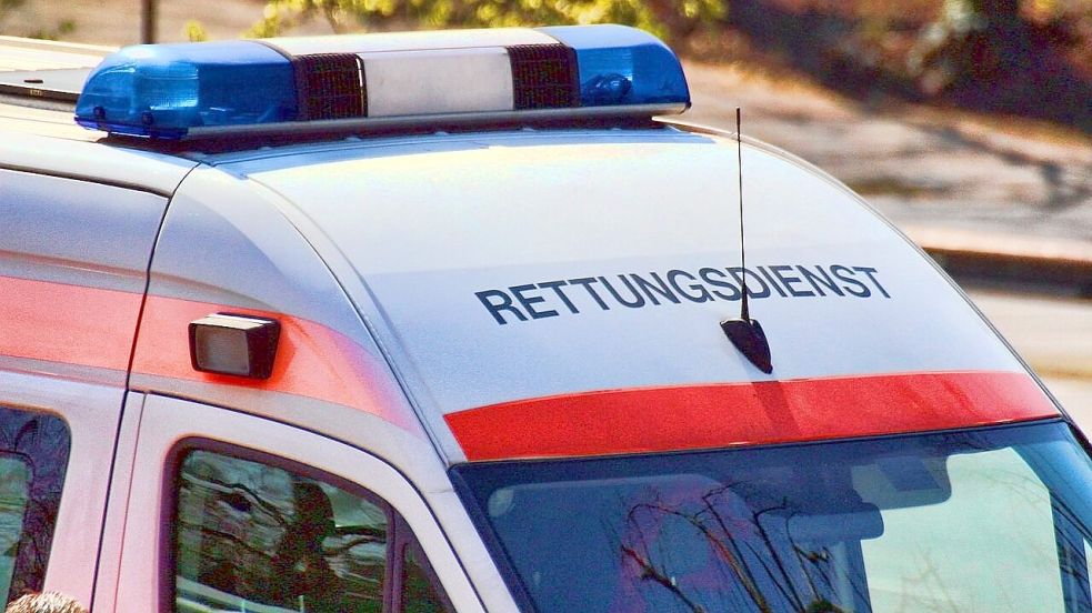 Der 89-Jährige verstarb trotz Reanimation durch einen Notarzt noch an der Unfallstelle in Aurich. Symbolfoto: Pixabay