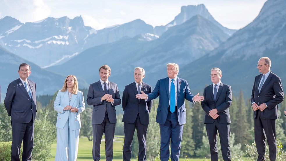 Beim traditionellen „Familienfoto“ der G7-Chefs war Trump noch dabei. Foto: Michael Kappeler/dpa-Pool/dpa