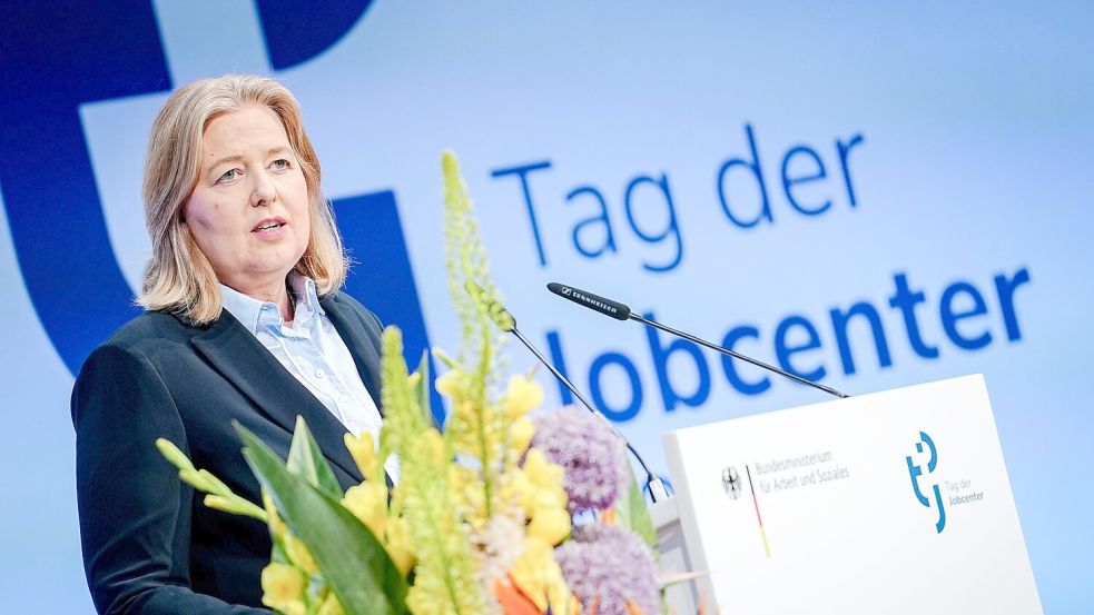 Arbeitsministerin Bärbel Bas (SPD) will bei der Reform des Bürgergelds Tempo machen. Foto: Kay Nietfeld/dpa