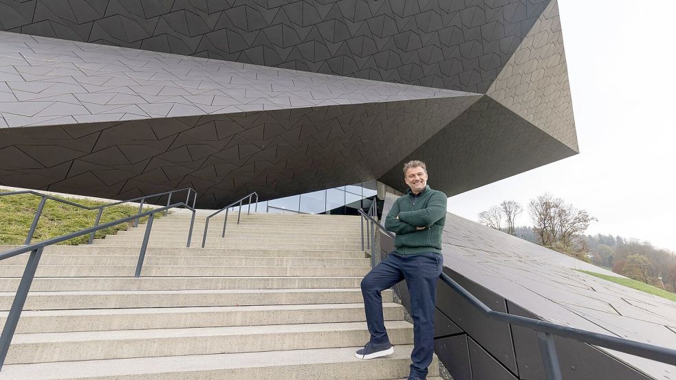 Jonas Kaufmann vor dem Festspielhaus in Erl. (Archivbild) Foto: Expa/Johann Groder/APA/dpa