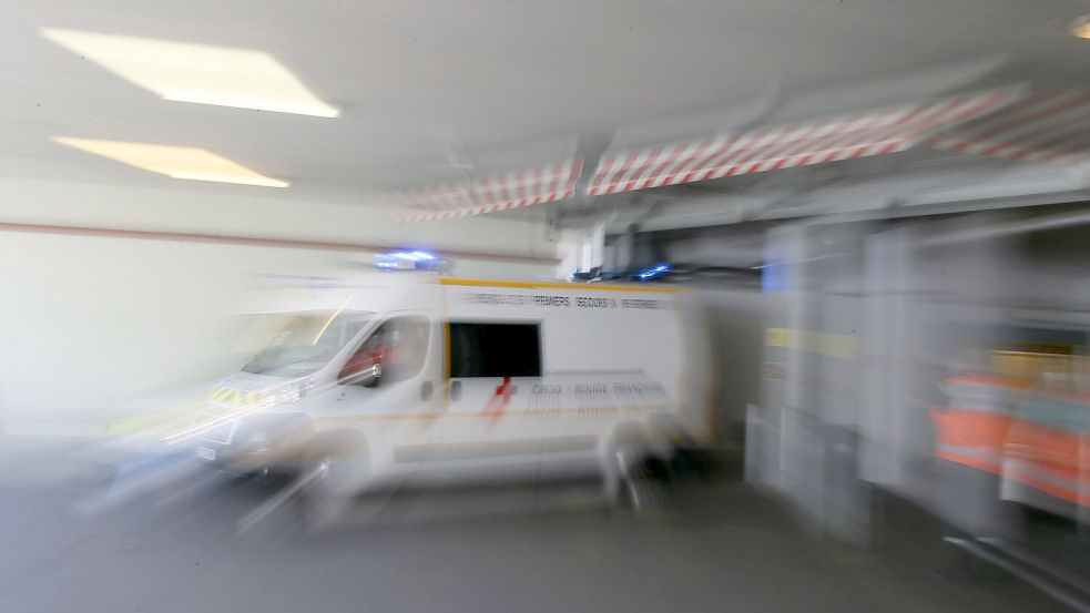 Die Behörden in Nordfrankreich suchen fieberhaft nach der Ursache für die schwere Erkrankung von sieben Kindern (Symbolbild). Foto: David Vincent/AP/dpa