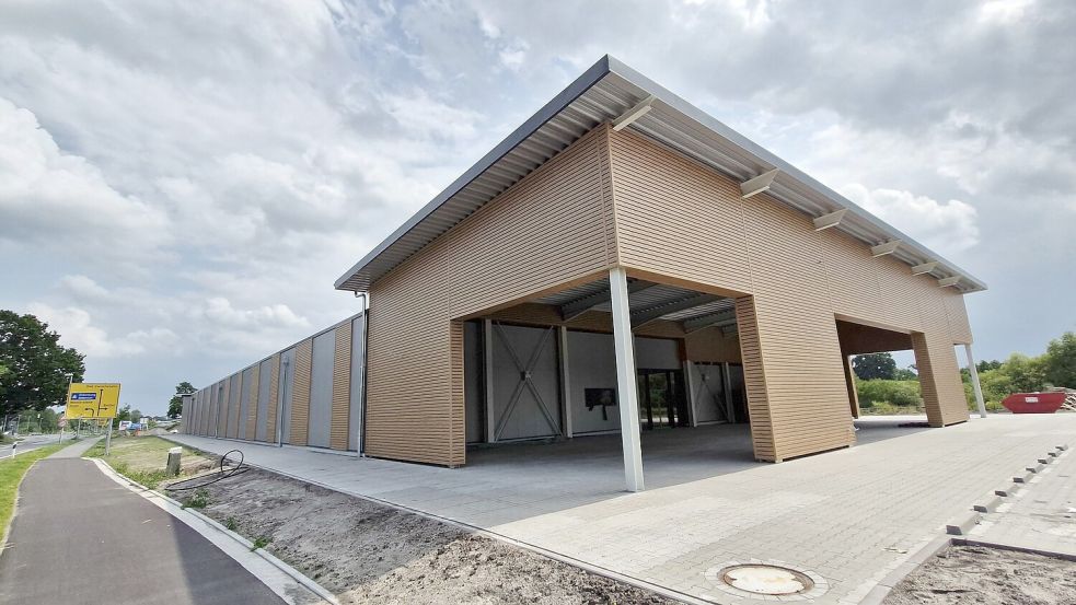 So weit sind inzwischen die Arbeiten am neuen Raiffeisen-Markt in Apen. Foto: RWG Ammerland-Ostfriesland eG