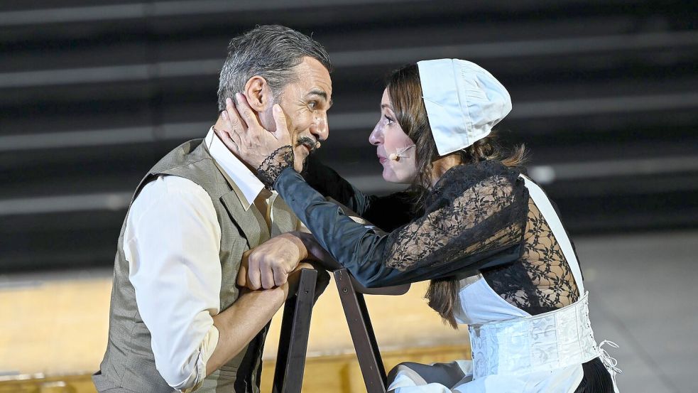 Viel Emotionen gibt es in den Bad Hersfelder „Sommernachtsträumen“. (Foto Produktion) Foto: Uwe Zucchi/dpa