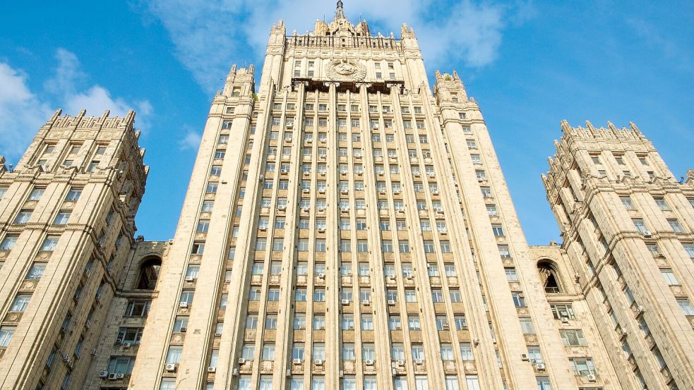 Das russische Außenministerium hat auf die US-Angriffe auf iranische Atomanlagen ablehnend reagiert. (Archivbild) Foto: Bernd Thissen/dpa