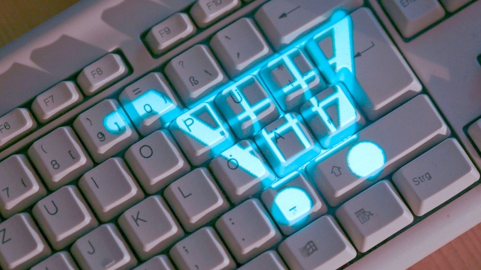 Die Option „Buy-now-pay-later“ ist vor allem bei jungen Konsumenten und Konsumentinnen beliebt. (Symbolbild) Foto: Jens Büttner/dpa-Zentralbild/dpa-tmn