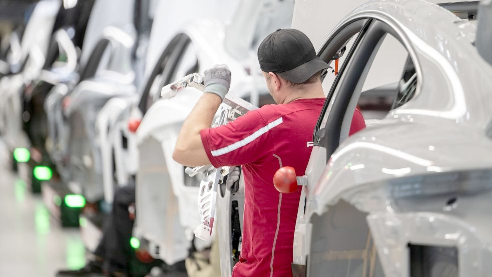 Führende Unternehmen der Automobilbranche möchten dem Vormarsch von Tech-Konzernen wie Google in der Automobilherstellung entgegentreten. (Archivbild) Foto: Marijan Murat/dpa