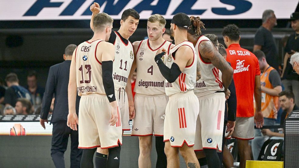 Gewannen Spiel vier der Finalserie deutlich: Die Basketballer des FC Bayern. Foto: Jan-Philipp Strobel/dpa
