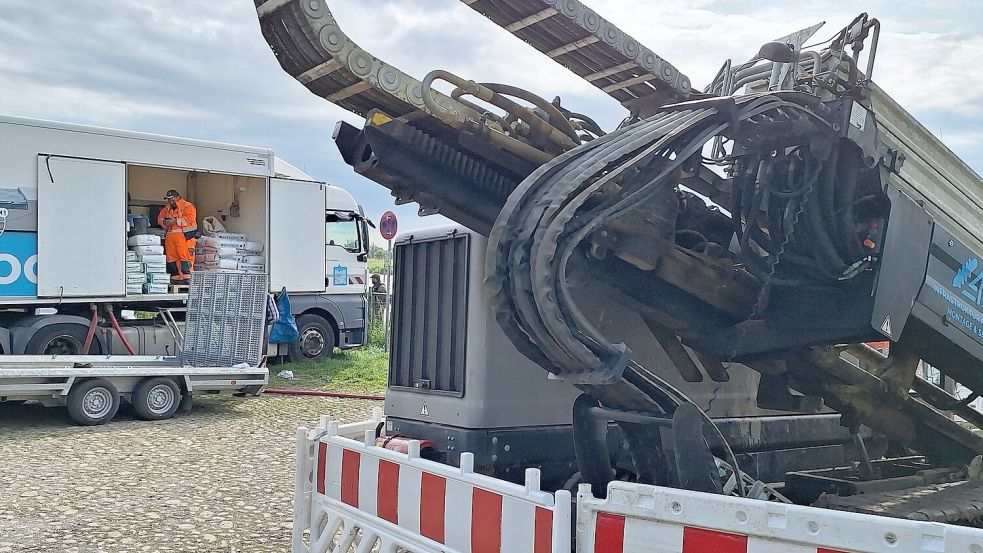 Der Glasfaserausbau läuft gerade auch unterhalb der Leda entlang. Foto: privat