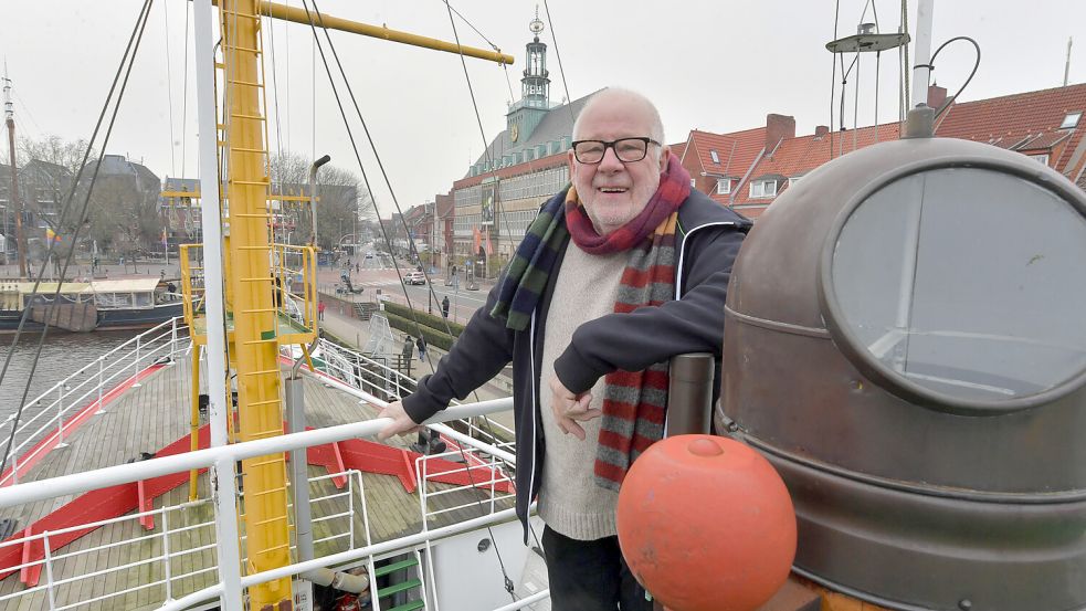 Heinz-Günther Buß war bis 2024 viele Jahre Vorsitzender des Feuerschiff-Vereins und hat maßgeblich die Sanierung der „roten Lady“ vorangetrieben. Foto: Klaus Ortgies/Archiv