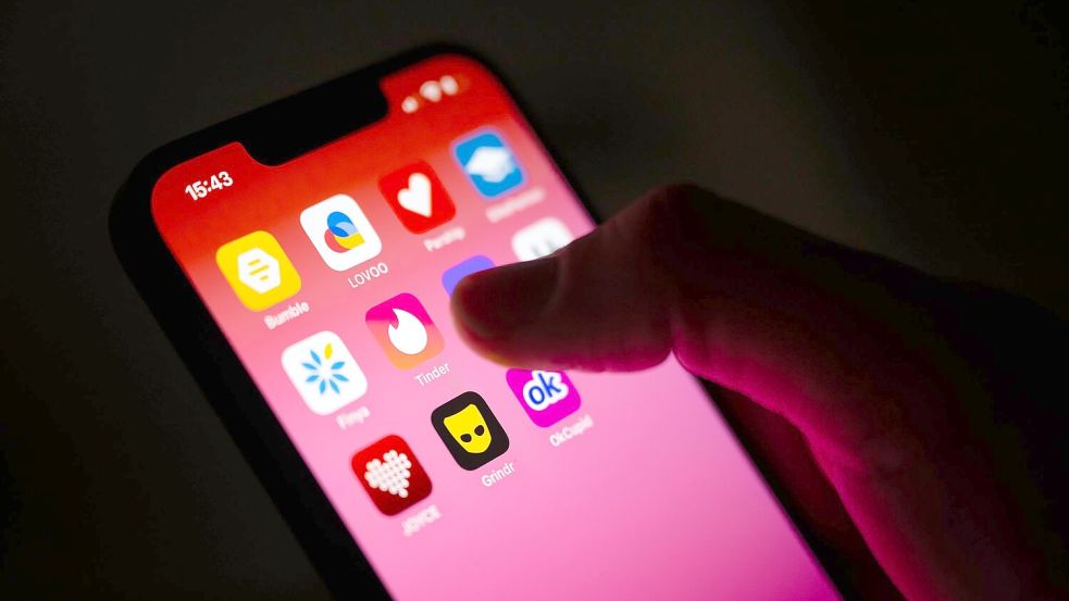 Dating-Apps gibt es viele - doch ob sie auch wirklich ihren Zweck erfüllen, wird oft angezweifelt. (Archivbild) Foto: Sina Schuldt/dpa