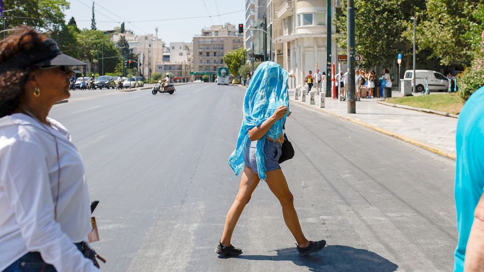 Für die nächsten Tage herrscht Gluthitze in Athen Foto: Socrates Baltagiannis/