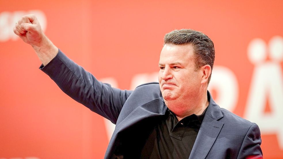 Für Heil gab es auf dem Parteitag viel Unterstützung. Foto: Kay Nietfeld/dpa