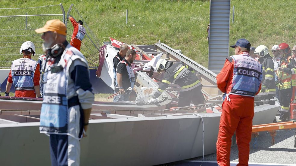 Die Feuerwehr ist in Spielberg im Einsatz. Foto: Erwin Scheriau/APA/dpa
