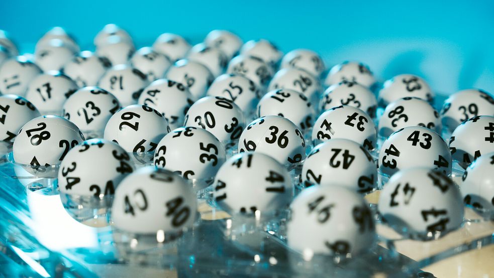 LOTTO 6aus49: Nordrhein-Westfale knackt den Jackpot / Rund 9 Millionen Euro gehen in den Rhein-Kreis Neuss Foto: WestLotto