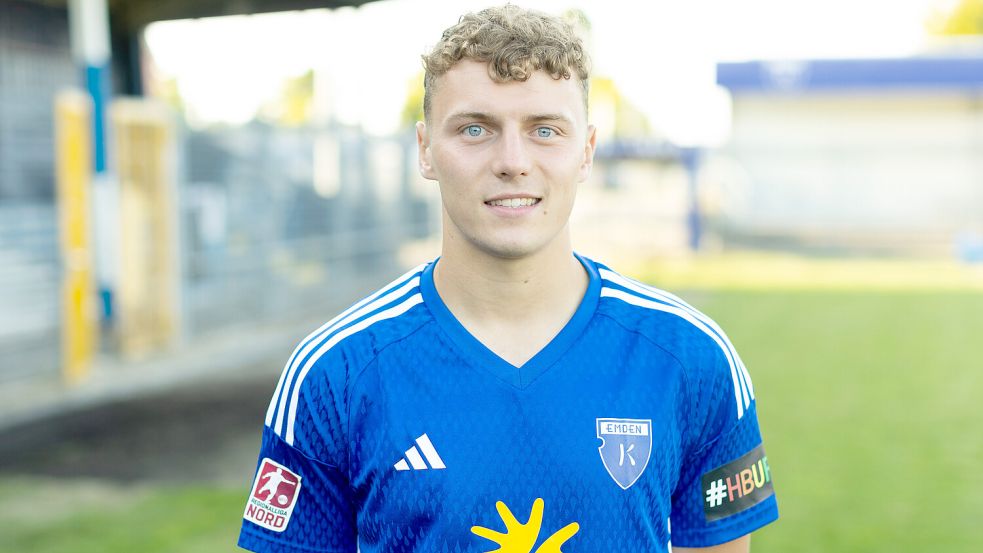 Luis Podolski zog nach einem Jahr bei Kickers Emden zum KSV Hessen Kassel weiter. Foto: Jens Doden, Emden